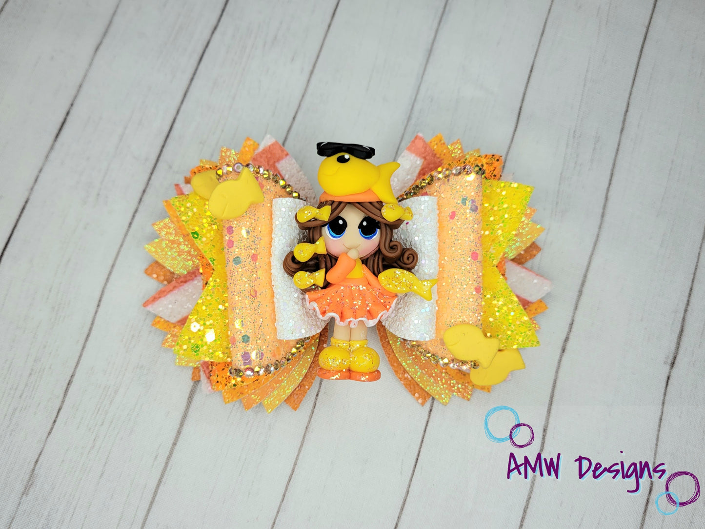 Goldfish Snack Bow