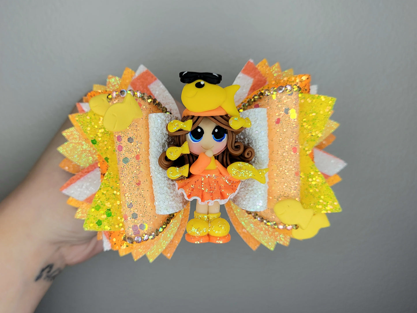 Goldfish Snack Bow