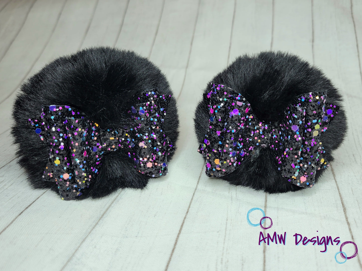 Black Magical Pom Piggies
