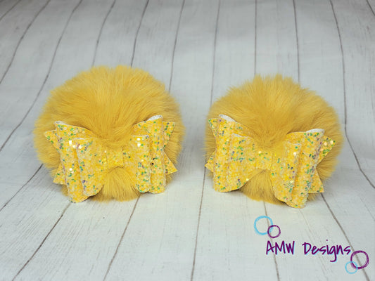 Mustard Yellow Pom Piggies