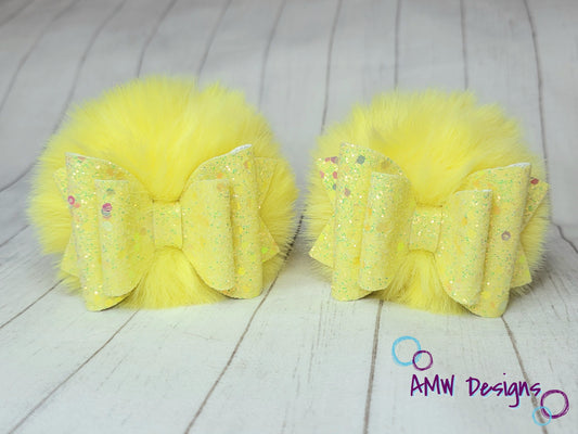 Yellow Pom Piggies