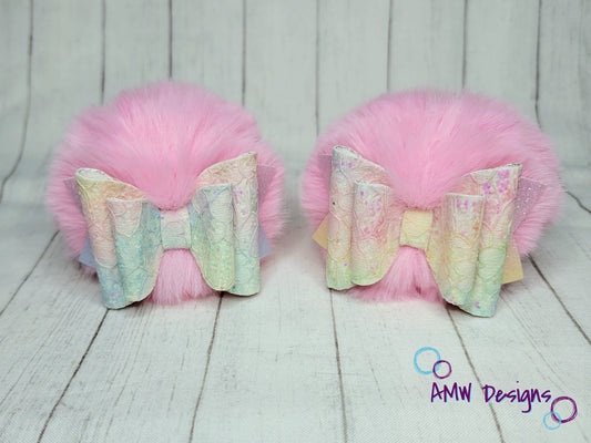 Pink Lace Pom Piggies