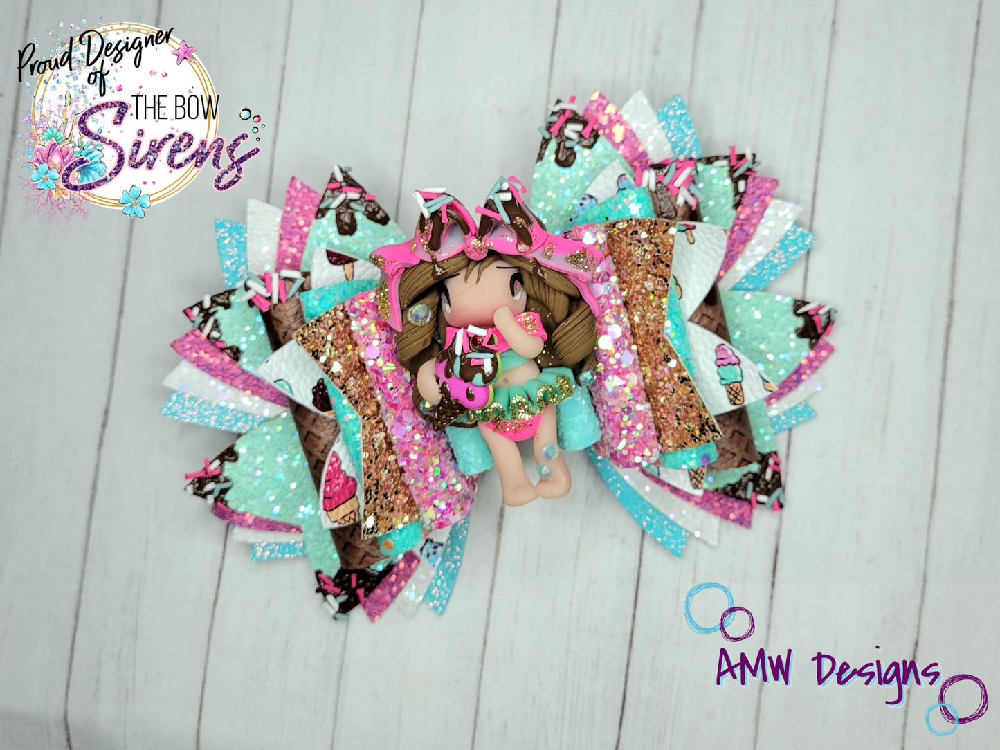 "Chocolate & Sprinkles, please!" Bow